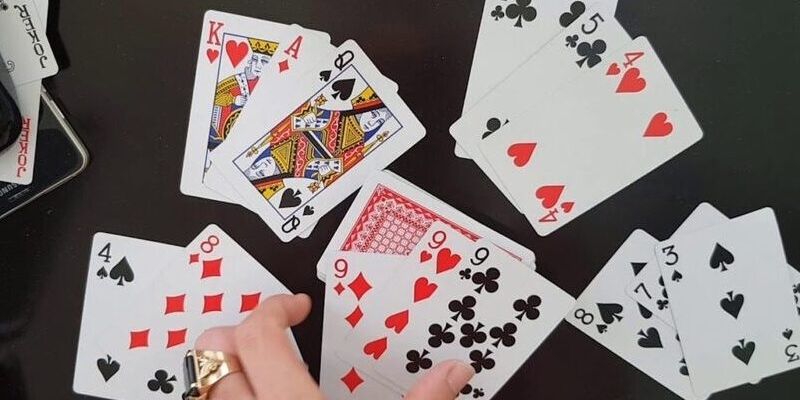 Mẹo Chia Bài Cào 9 Nút Cực Kỳ Hiệu Quả Từ Cao Thủ 77BET 3 Các mẹo chia bài 9 nút không phải lúc nào cũng thành công